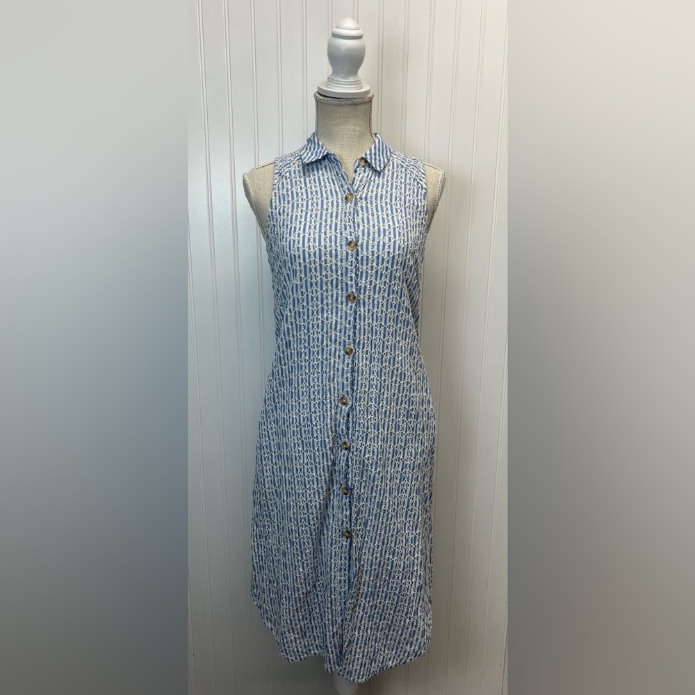 Anthropologie Blue Seersucker Eyelet Sleeveless Shirt‎ Dress Sz S